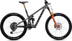 Pivot Cycles Firebird 29 Pro X01 Live Carbon Wheels